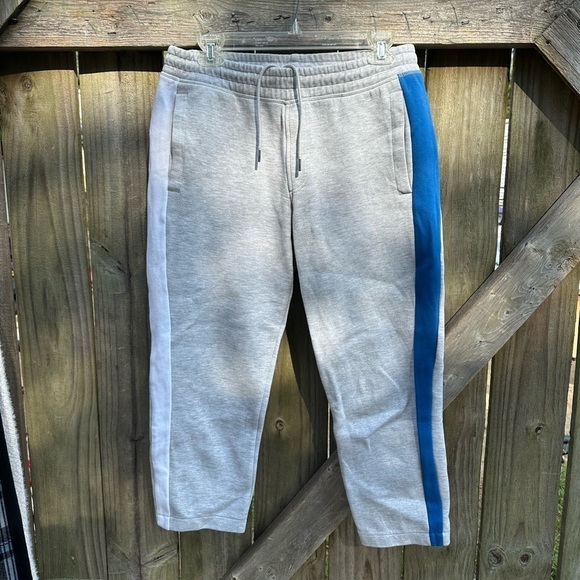 Puma X Pepsi Cola 50th Anniversary T7 Cropped Track
Pants Light Heather Gray - Picture 5 of 16